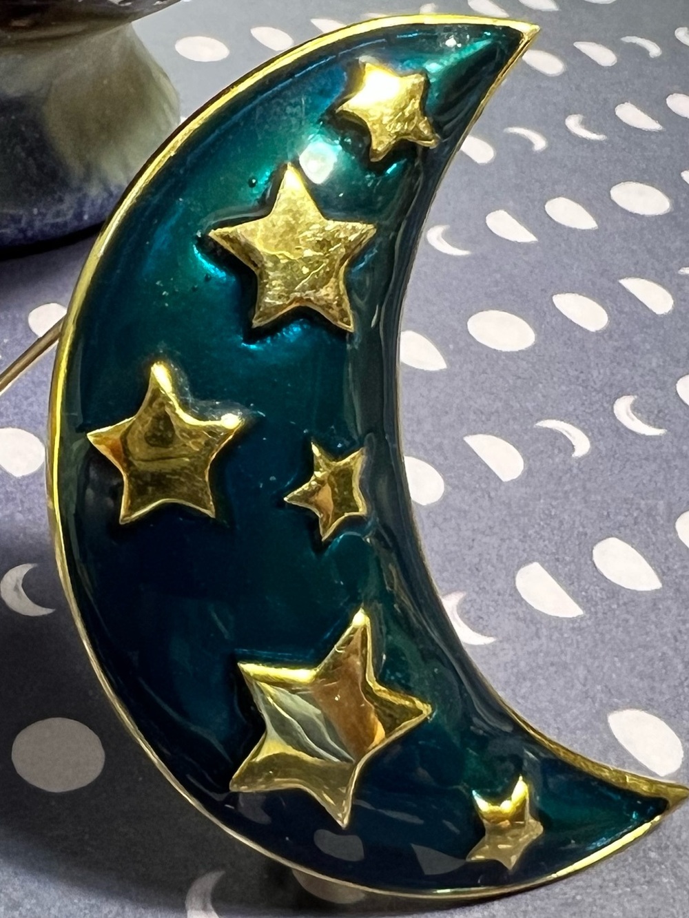 Whimsical Star Crescent Moon Hot In Hollywood Planet Runway Glam Brooch pin